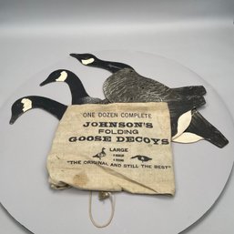 Three Johnson's Folding Goose Decoys With Bag