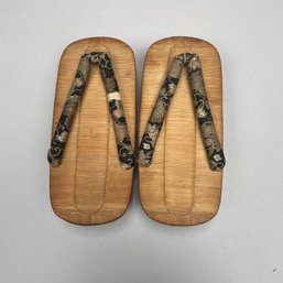Pair Of Japanese Rice Straw And Lacquered Wood Zori (Sandals), 1903