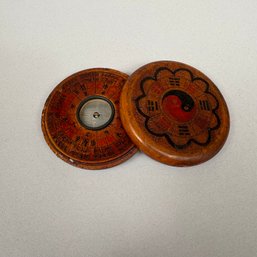 Chinese Wood Pocket Compass
