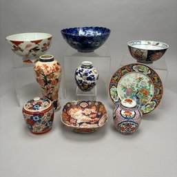 Nine Japanese Porcelain Wares, Late 19th-20th Century