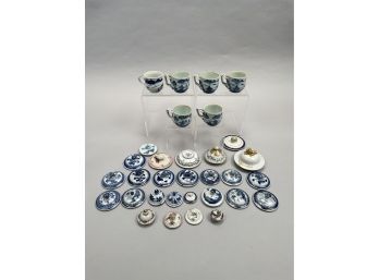 Group Of Chinese Export Porcelain Blue And White, And Enamel-Decorated Porcelain