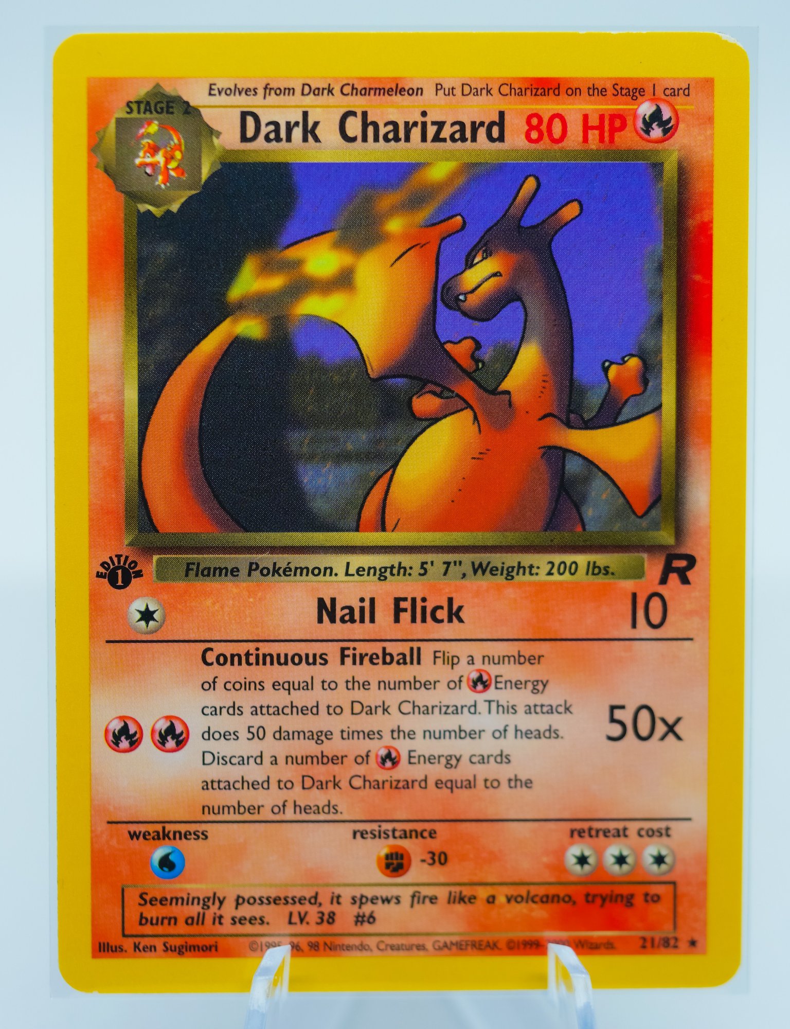 charizard base set pokemon card PSA 8 NM - MT