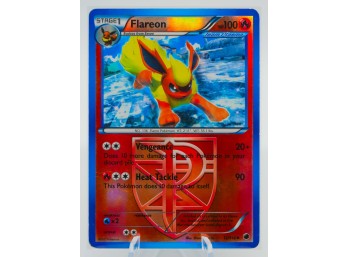 FLAREON Plasma Freeze Set Reverse Holographic Pokemon Card!!!