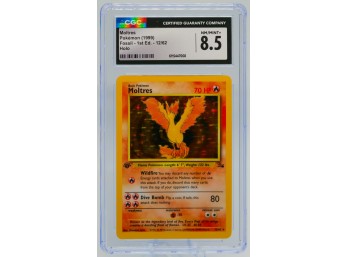 CGC 8.5 1ST ED NM-MT+ MOLTRES Fossil Set Holographic Pokemon Card!!!!