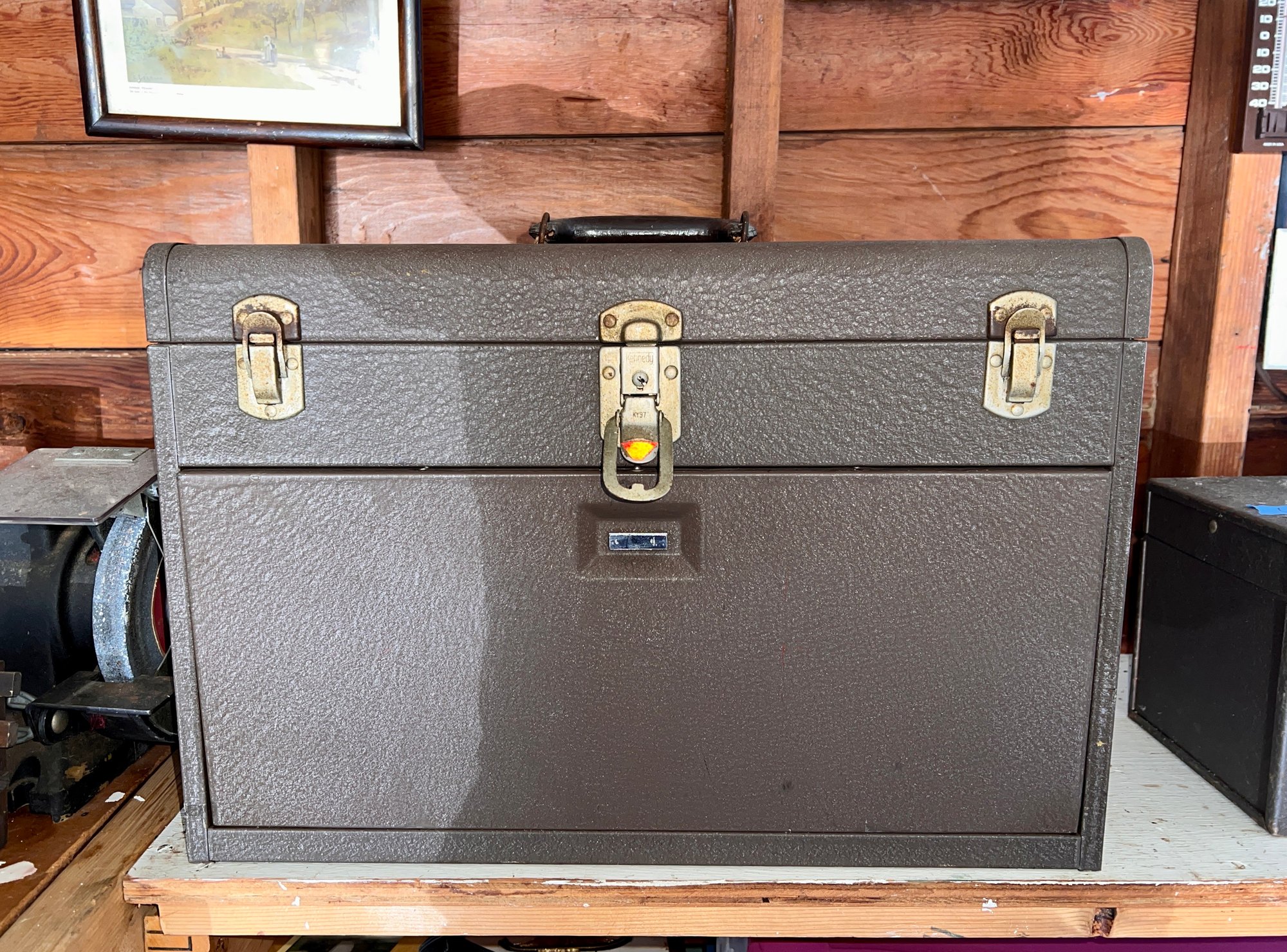 G-1) VINTAGE KENNEDY STEEL MACHINIST TOOL BOX MODEL 520 - COMPLETE 