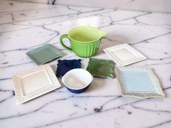(A-49) VINTAGE SET OF 8 COLORFUL ASSORTED MFG. CERAMIC ITEMS AS SHOWN
