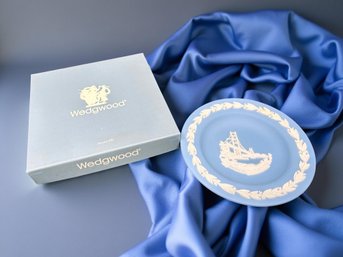 (A-62) VINTAGE BOXED WEDGEWOOD JASPERWARE TRINKET DISH-ENGLAND