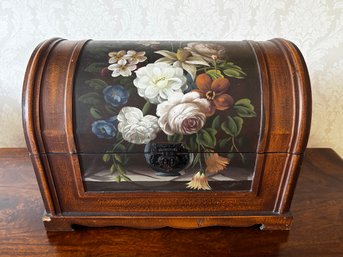 (UPBR) DECORATIVE PAINTED WOOD BOX STORAGE BOX - 17' BY 12'