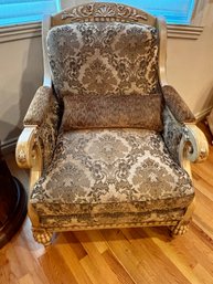 (UPBR) SINGLE VINTAGE UPHOLSTERED ARMCHAIR - SEE PIC. FOR MEASUREMENTS