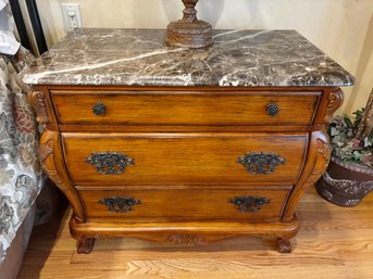 (UPBR) PAIR OF VINTAGE WOOD NIGHT STANDS WITH MARBLE TOP - BEDSIDE TABLES - 36' BY 20' BY 31'