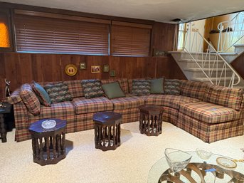 (BASE) VINTAGE SHERRILL PLAID UPHOLSTERED SECTIONAL SOFA - VERY GOOD SHAPE, THREE PIECE