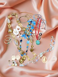 (J-21) VINTAGE SET OF APPROX. 15 PIECES OF COSTUME JEWELRY-NECKLACE'S, BRACELET AND EARRINGS