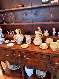 ANTIQUE & VINTAGE COLLECTIBLES