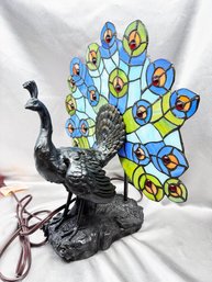 (A-24) PEACOCK TABLE LAMP WITH STAINED GLASS TAIL - TIFFANY STYLE - 15' TALL - WORKING