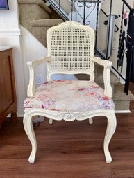(LR) VINTAGE WHITE WOOD ACCENT ARMCHAIR WITH CANE BACK - 42'H BY 24'W