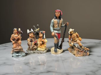 (A-82) VINTAGE SET OF 4 NATIVE AMERICAN INDIAN FIGURINES-RESIN-1 ITALY