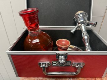 (P-73) OMNIS HOOKAH PIPE IN CASE - LOOKS COMPLETE