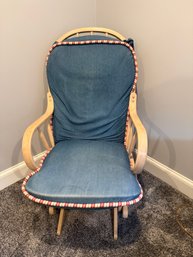 (UPBR) VINTAGE SOLID WOOD GLIDER CHAIR FOR NURSERY