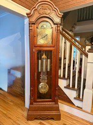 (HALL) VINTAGE CHERRY WOOD GRANDFATHER CLOCK - LOOKS COMPLETE BUT NO KEY TO TEST - 87' BY 27' BY 16'