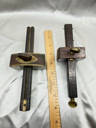 (A-55) VINTAGE PAIR OF WOODEN MORTISE GAUGES-DARK WOOD AND BRASS