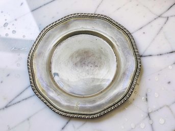 (SS-7) VINTAGE STERLING SILVER ENGRAVED DISH-GODROON
