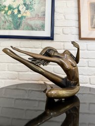 (DEN) VINTAGE BRONZE NUDE SCULPTURE -LIKELY TOM & BOB BENNETT C.1980- 19' BY 12' BY 11'