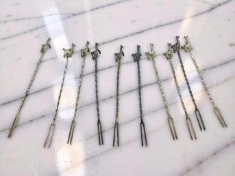 (J-37) VINTAGE SET OF 10 HANDMADE PERU STERLING SILVER LLAMA COCKTAIL FORKS AS SHOWN