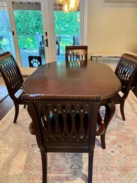 (DR) DARK WOOD DINING TABLE & FOUR CHAIRS - ALL SHOW WEAR - 48' Round By 30' H, Shown With One 22' Leaf