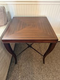 (BASE) PAIR OF ETHAN ALLEN 'GRACIE' END TABLES, ACCENT TABLES - 24' SQUARE BY 26'H