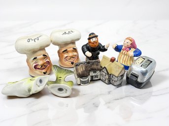 (A-78) VINTAGE SET OF 5 CERAMIC KITCHEN COLLECTABLES-MOSTLY SALT & PEPPER SHAKERS