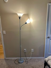 TWO LIGHT METAL FLOOR LAMP, ADJUSTABLE, WORKING - 71' TALL