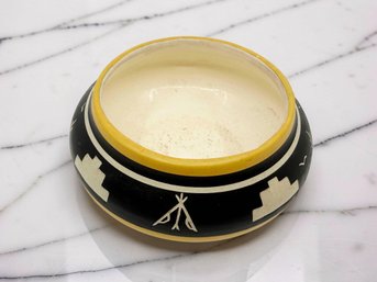 (A-15) VINTAGE HAND PAINTED UTE MOUNTAIN TRIBE POTTERY BOWL-EARTHENWARE-MARKED SL-APPROX. 3 1/2'T X 7'R