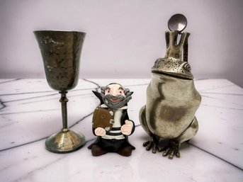(A-24) VINTAGE TRIO OF DECORATIVE COLLECTABLES AS SHOWN