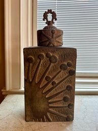 (P-10) VINTAGE CERAMIC COVERED JAR WITH SUNBURST DESIGN & LID - 16' BY 7'