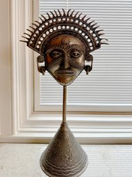 (P-9) VINTAGE PIER ONE SUN GOD MASK ON STAND -18'