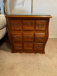 (UPBRD) VINTAGE HICKORY FURNITURE SOLID WOOD NIGHTSTAND - 24' BY 23' BY 18'