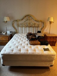 (UBR) QUEEN SIZE BRASS BED FRAME, MATTRESS & BOX SPRING