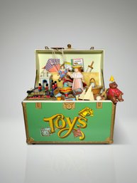 (A-42) VINTAGE 1986 ENESCO 'TREASURE CHEST OF TOYS' COLLECTABLE MUSIC BOX-WORKS