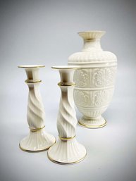 (A-33) VINTAGE PAIR OF LENOX ATHENIAN COLLECTION ITEMS-FINE PORCELAIN & 24KT TRIM-CANDLESTICKS AND VASE