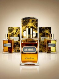 (A-30) VINTAGE LOT OF MENS COLOGNE AND AFTER SHAVE SOME W/BOXES-ARAMIS