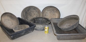 8 Water & Feed Buckets For Farm Pets And Livestock Animals   (106)
