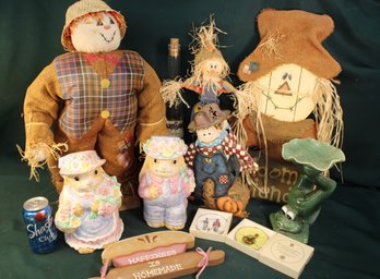 Holiday Decorations, Norman Rockwell 3' Plates  (109)