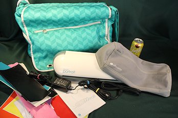 Silhouette Portrait Machine W/Instructions & Blades In Tote Bag  (111)