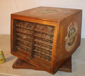 Dewhursts 'Sylko' Machine Twist, Three Shells, Silk Substitute Rotating, Slant Front, Display Cabine125)