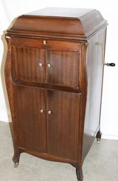 Victor Talking Machine Co. Wind Up Record Player & Records, Mostly RCA Victor Records, 21x22x44' W/ Key  (127)