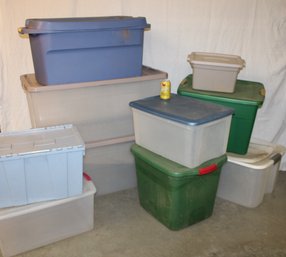 10 Totes W/ Covers - Large, Medium & Small Sizes  (130)