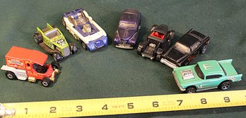 Group Of 4 Hot Wheels & 7 Small Toy Cars  (143)