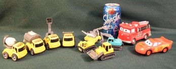 10 Plastic Toy Vehicles  (152)