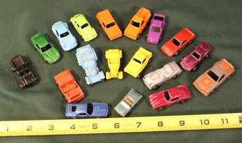 18 Mini Toy Cars - 7 Tootsie Toy, 1 Hot Wheels & Hong Kong  (156)