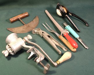 Universal Food Chopper, Lemon Squeezer,  'Easy Twist' Jar Opener, Chopper, More  (15)